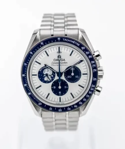 Omega Speedmaster Silver Snoopy Award Super Clone Watch