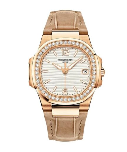 Patek Philippe Nautilus 7010R-011 Super Clone Watch